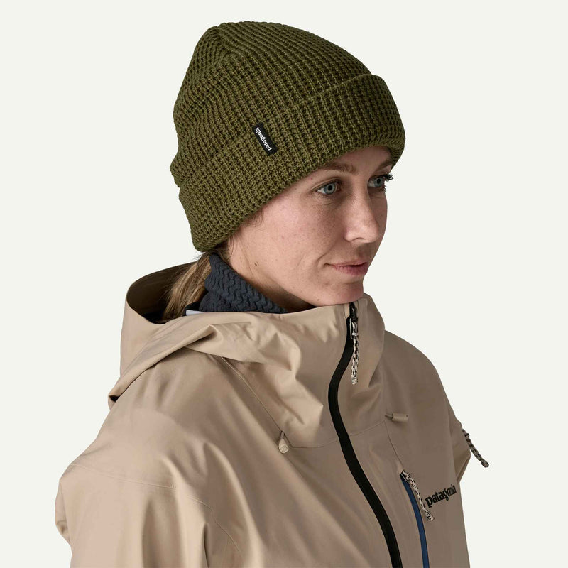 Patagonia Snowdrifter Beanie (Tent Green)