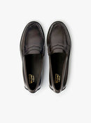 G.H. Bass Fw27 Weejun Wmn Penny Leather Upper/Polished Leather Sole Chocolate Lthr