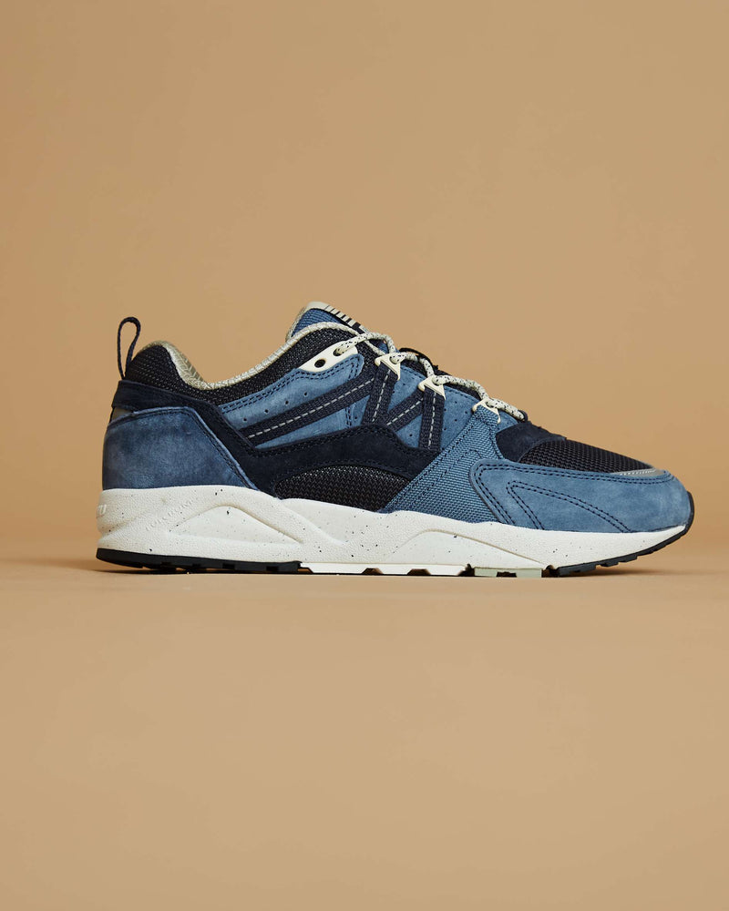 Karhu Fusion 2.0 (China Blue / India Ink)