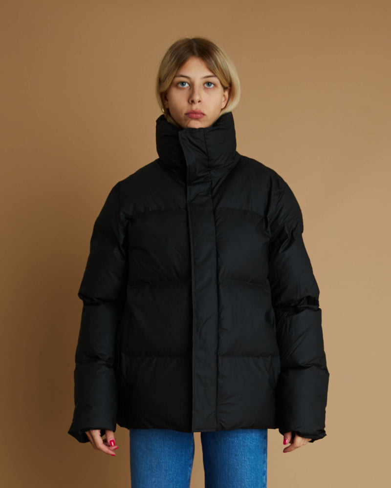 Rains Boxy Puffer Jacket (Black)