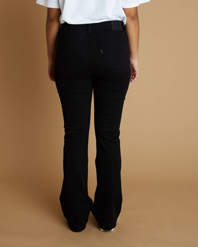 Levi's 725 High Rise Bootcut (Night is Black)