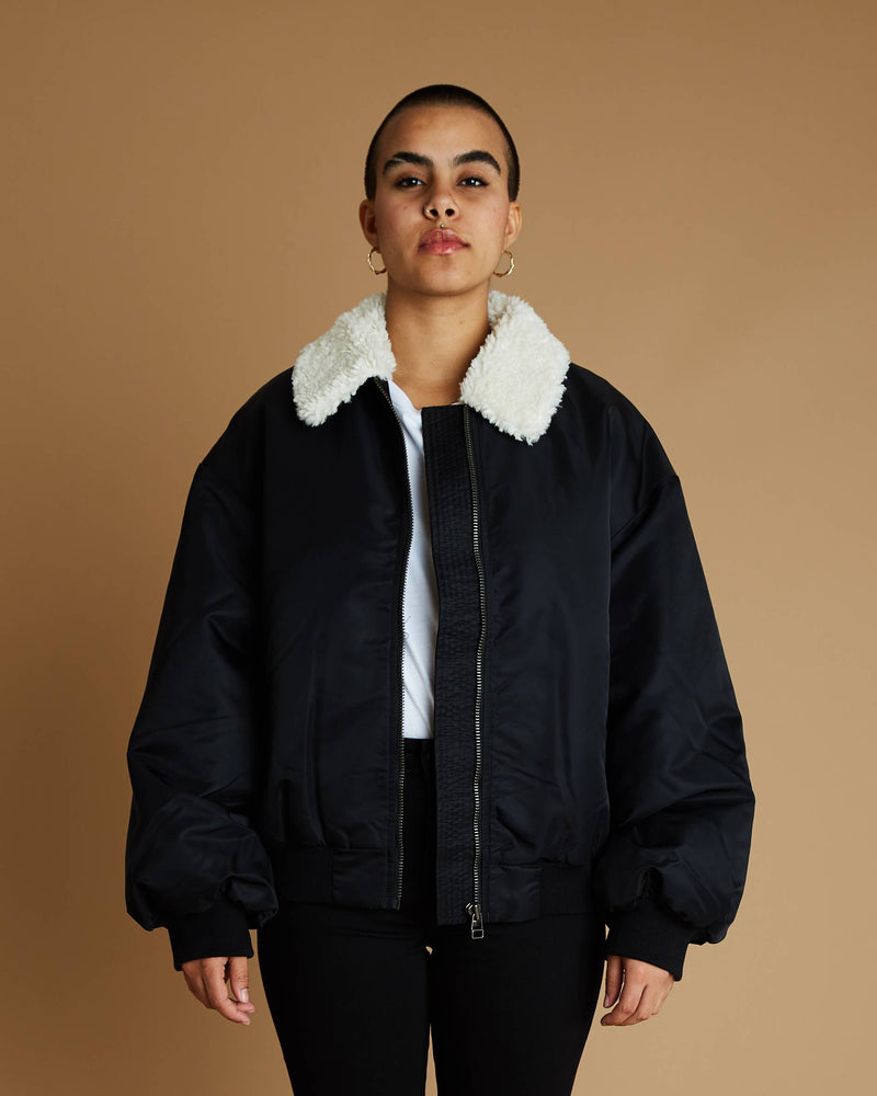 Levi's Elise Retro Bomber (Caviar)