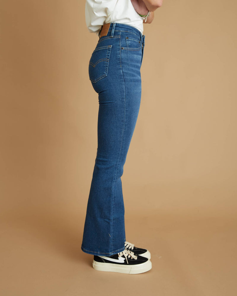 Levi’s 726 Hr Flare (Medium Indigo Worn In)