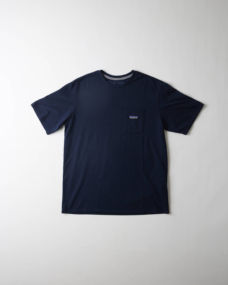 Patagonia M's P-6 Label Pocket Responsibili-Tee (New Navy)