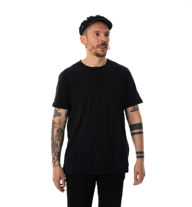 Minimum Delta 0222 (Black)
